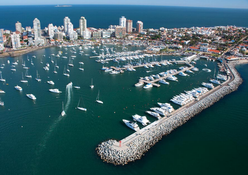Beach and skyline of Punta del Este